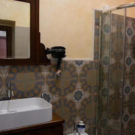 Dolce Noemi Bed & Breakfast *