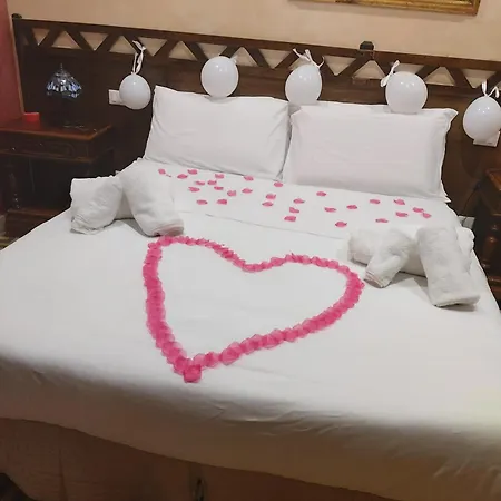 Dolce Noemi